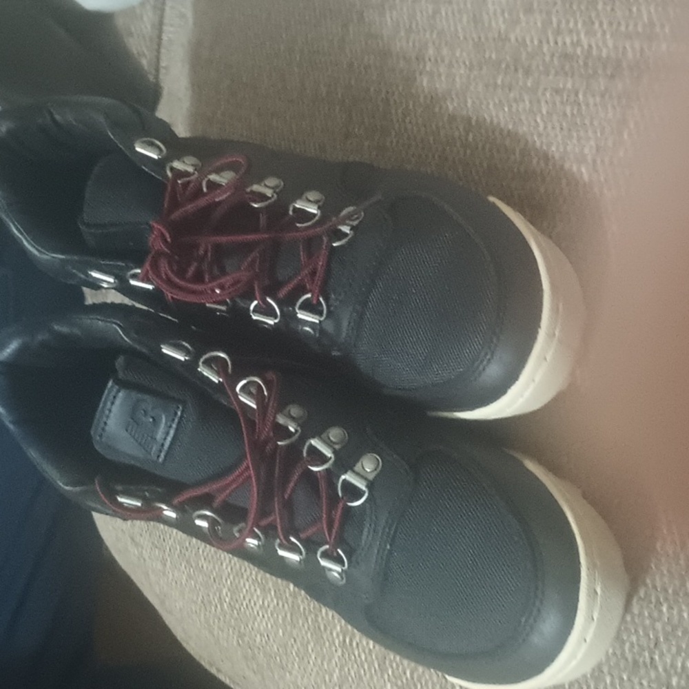 New Balance Boots View 3